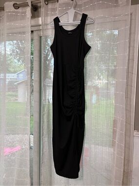 Black Sleeveless Ruched Maxi Dress